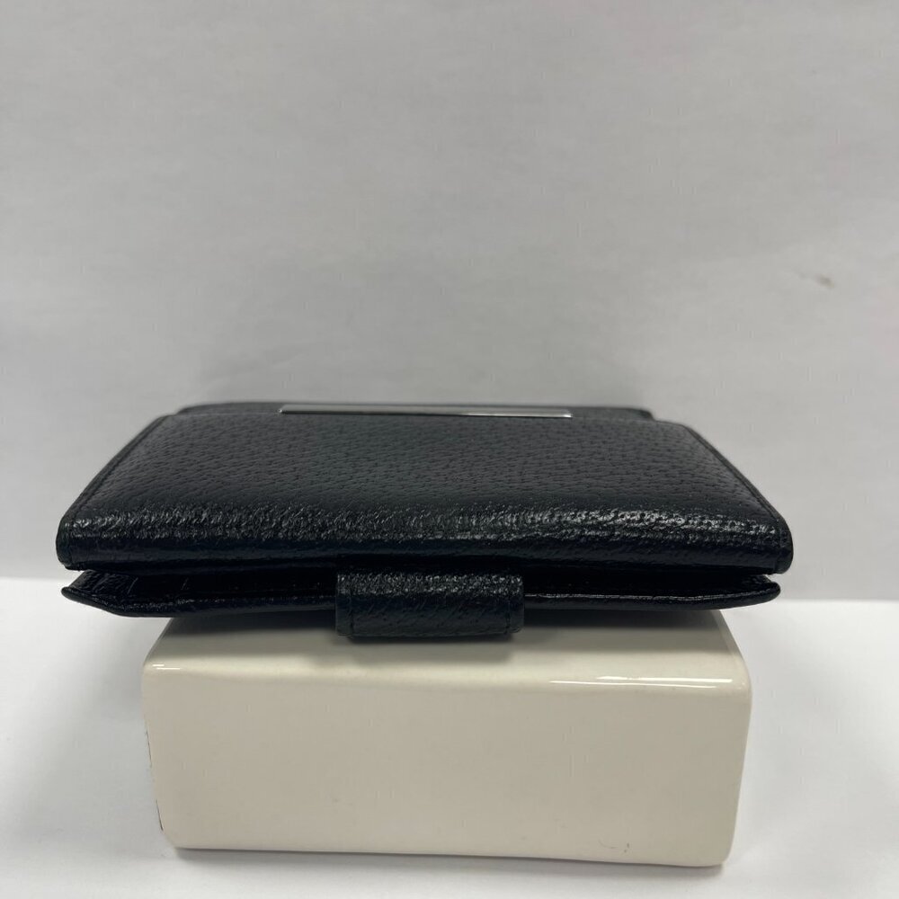 Gucci Black Leather Compact Wallet w/ Silver-tone Hardware - Preowned - Picture 3 of 14